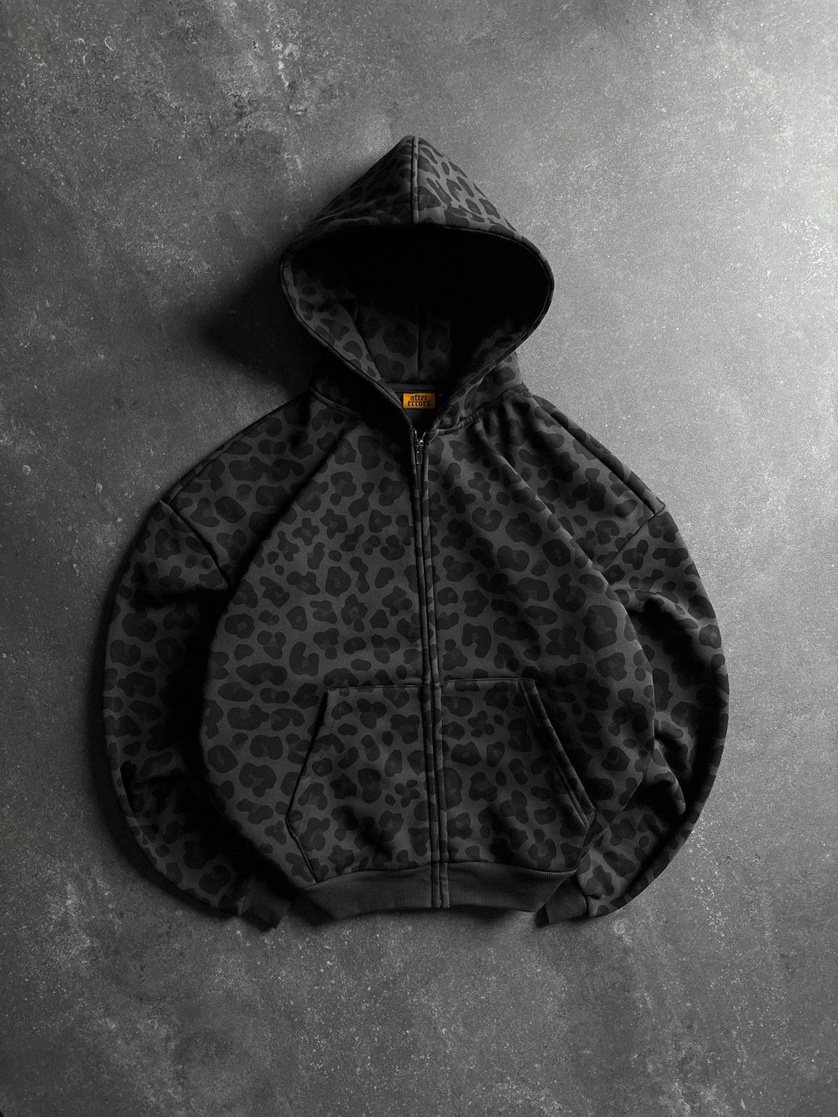 LEOPARD ZIPPER HOODIE